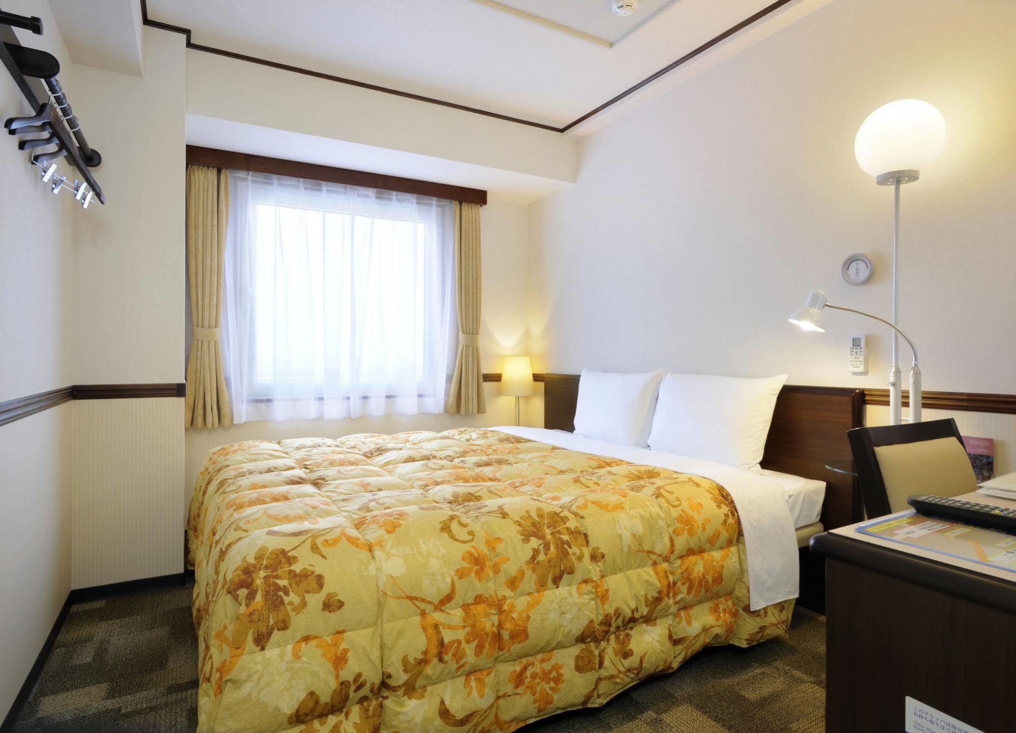 Toyoko Inn Aizuwakamatsu Ekimae מראה חיצוני תמונה